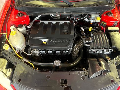 Used 2009 Dodge Avenger SXT image 27