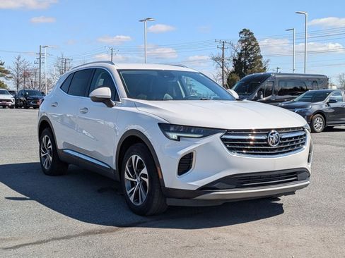 Used 2023 Buick Envision Essence image 3