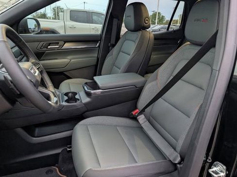 New 2026 GMC Terrain AT4 w/ Technology Package II AWD/4WD image 19