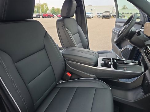 New 2026 Buick Enclave Preferred w/ Power Package image 10