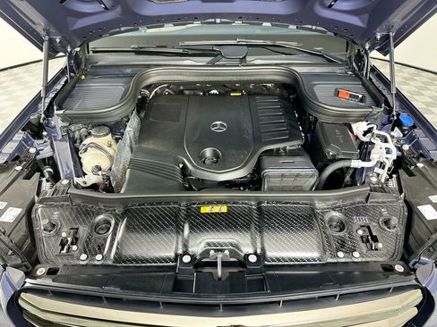 Certified 2024 Mercedes-Benz GLS 450 4MATIC image 32