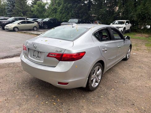 Used 2014 Acura ILX w/ Premium Package FWD image 4