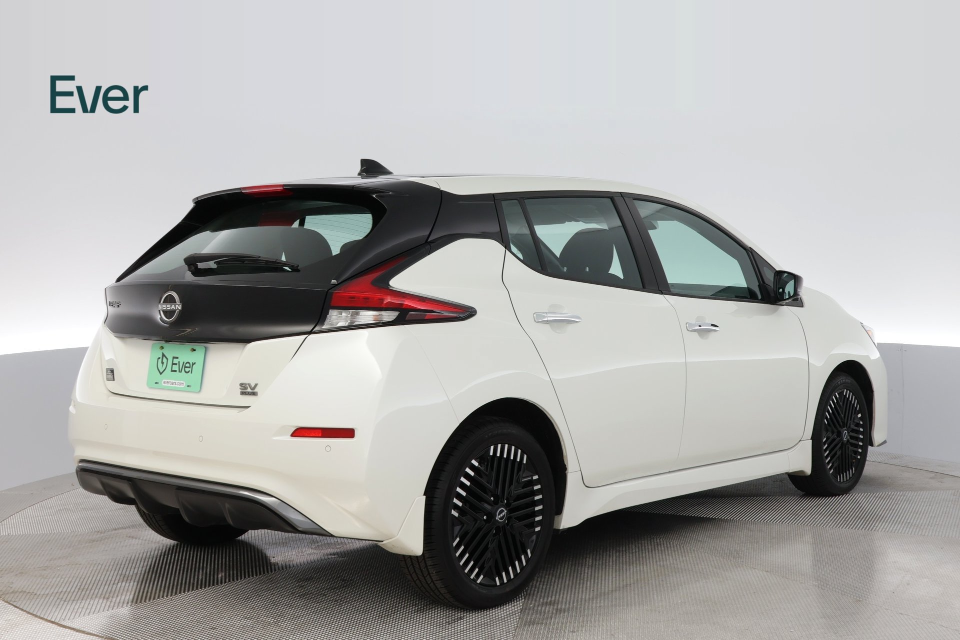Used 2024 Nissan Leaf SV Plus FWD image 3