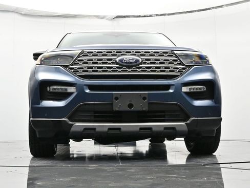 Used 2020 Ford Explorer Limited w/ Class III Trailer Tow Package image 41