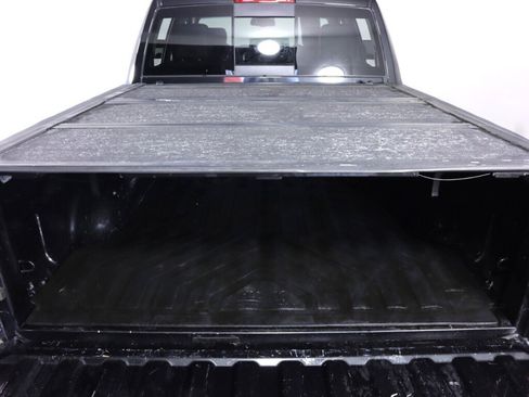 Used 2018 RAM 1500 Sport image 36