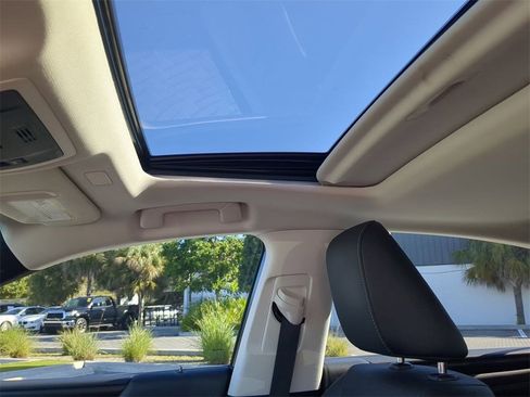 Used 2022 Lexus ES 350 w/ Premium Package image 21