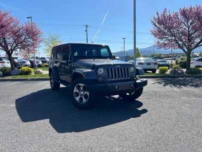 Used 2017 Jeep Wrangler Unlimited Sahara w/ Connectivity Group