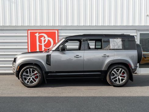 Used 2022 Land Rover Defender 110 X AWD/4WD image 37