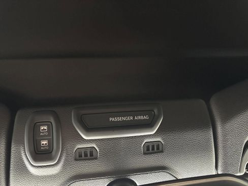 Used 2021 Jeep Wrangler Unlimited Rubicon w/ Safety Group image 26