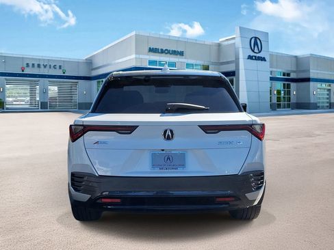 Used 2024 Acura ZDX A-Spec image 6