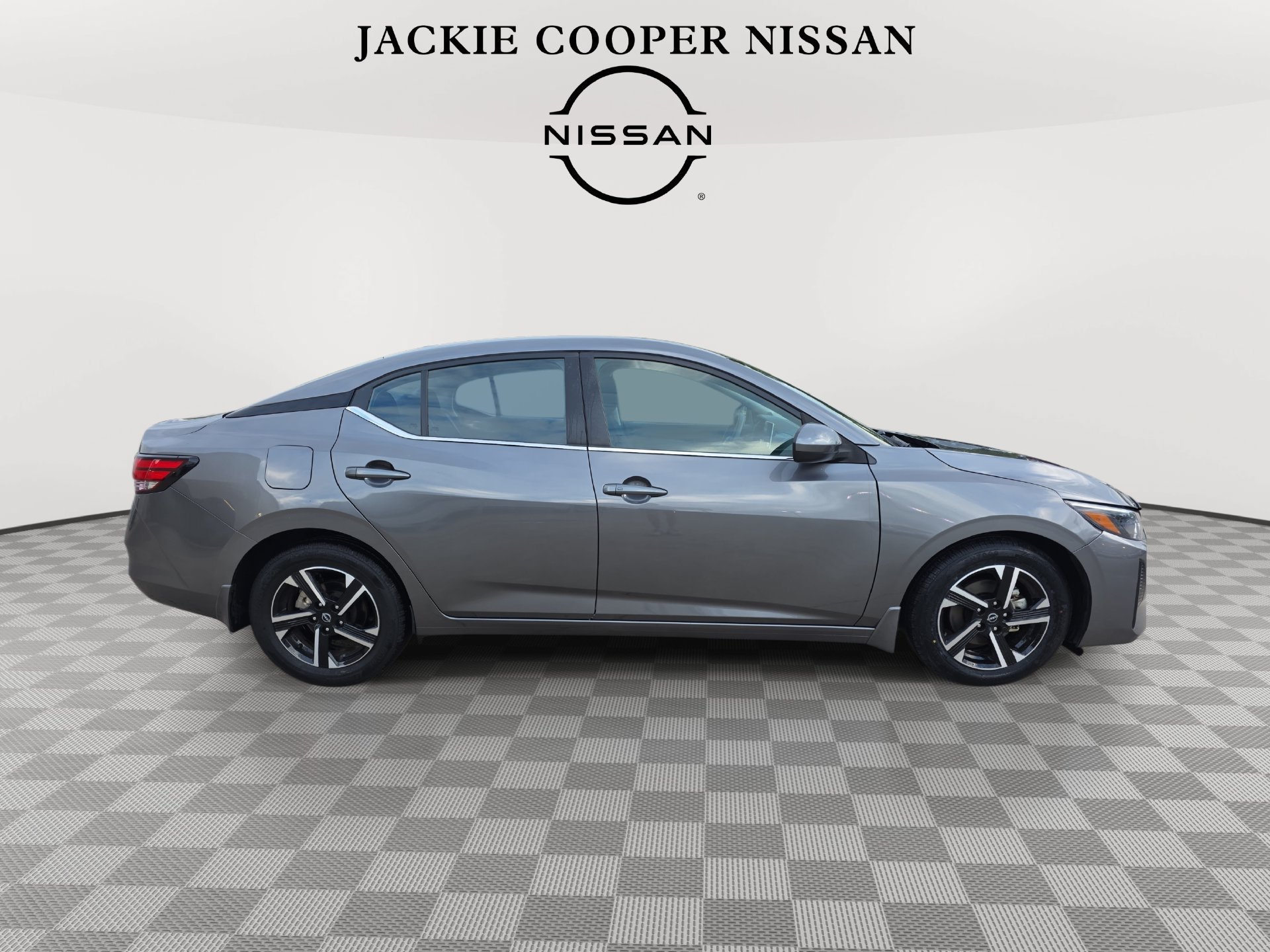 Used 2025 Nissan Sentra SV FWD image 21