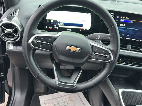 Used 2025 Chevrolet Equinox LT image 21