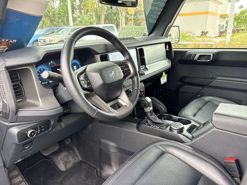 Certified 2025 Ford Bronco Badlands AWD/4WD image 7