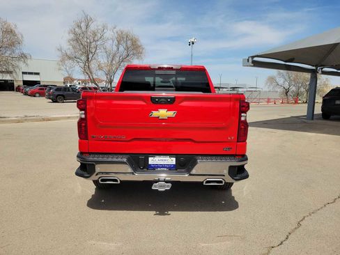 New 2026 Chevrolet Silverado 1500 LT w/ Z71 Off-Road Package AWD/4WD image 7
