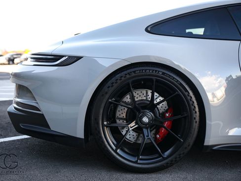 Used 2022 Porsche 911 GT3 RWD image 18
