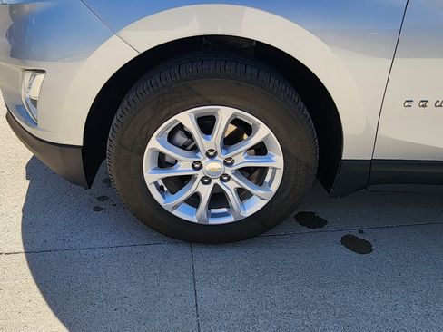 Used 2020 Chevrolet Equinox LT AWD/4WD image 9