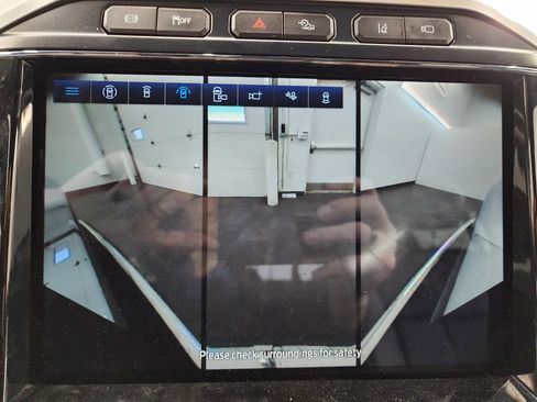 Used 2022 Ford F250 Lariat w/ Tremor Off-Road Package image 59