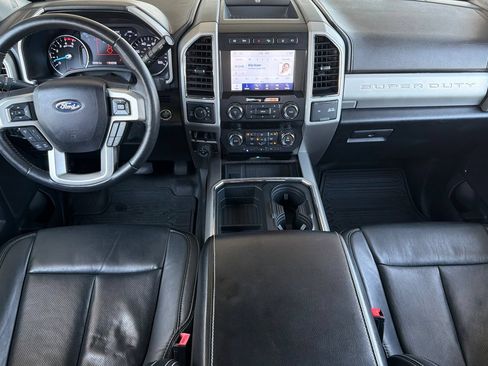 Used 2020 Ford F350 Lariat w/ Lariat Ultimate Package AWD/4WD image 17
