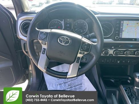 Used 2022 Toyota Tacoma Limited AWD/4WD image 21