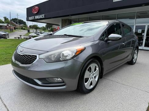 Used 2016 Kia Forte LX FWD image 23