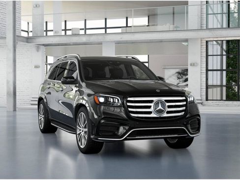New 2026 Mercedes-Benz GLS 580 4MATIC image 8