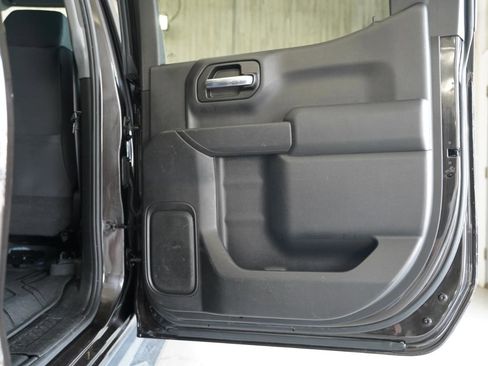 Used 2020 Chevrolet Silverado 1500 LT w/ LT Value Package image 35