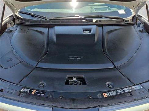 Certified 2024 Chevrolet Blazer EV RS RWD image 29