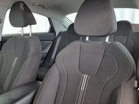 Used 2024 Hyundai Elantra SEL FWD image 24