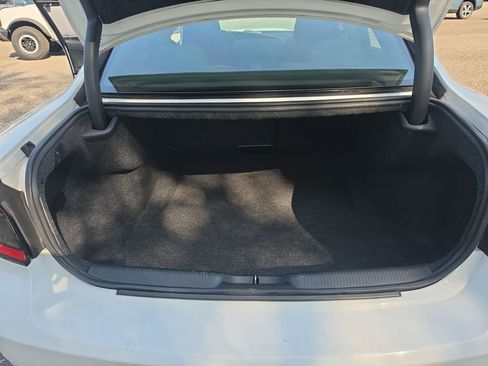 Used 2019 Dodge Charger GT RWD image 22