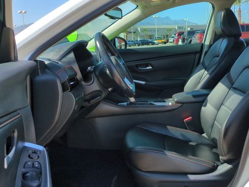 Used 2021 Nissan Sentra SR w/ SR Premium Package FWD image 14