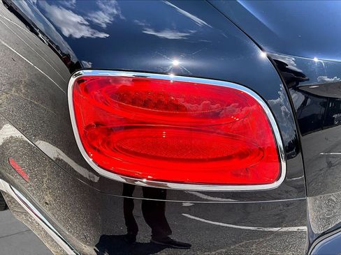 Used 2017 Bentley Continental GT AWD/4WD image 29