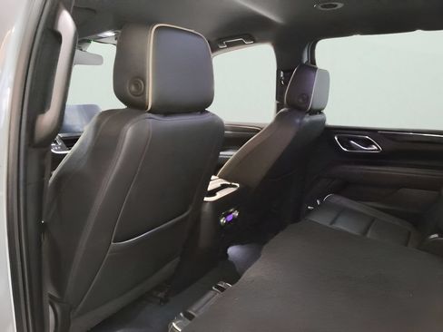 Used 2022 GMC Yukon XL SLT AWD/4WD image 62
