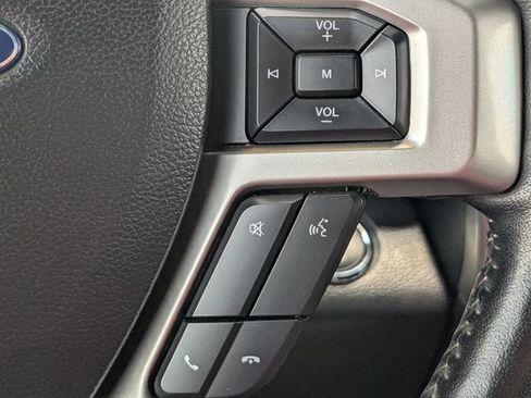 Used 2022 Ford F250 Lariat w/ Lariat Ultimate Package AWD/4WD image 30
