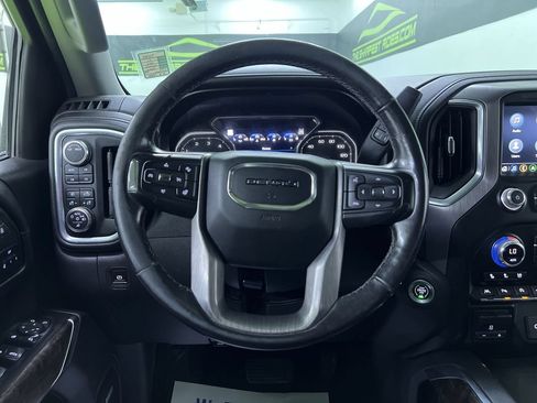 Used 2021 GMC Sierra 1500 Denali w/ Denali Ultimate Package AWD/4WD image 21