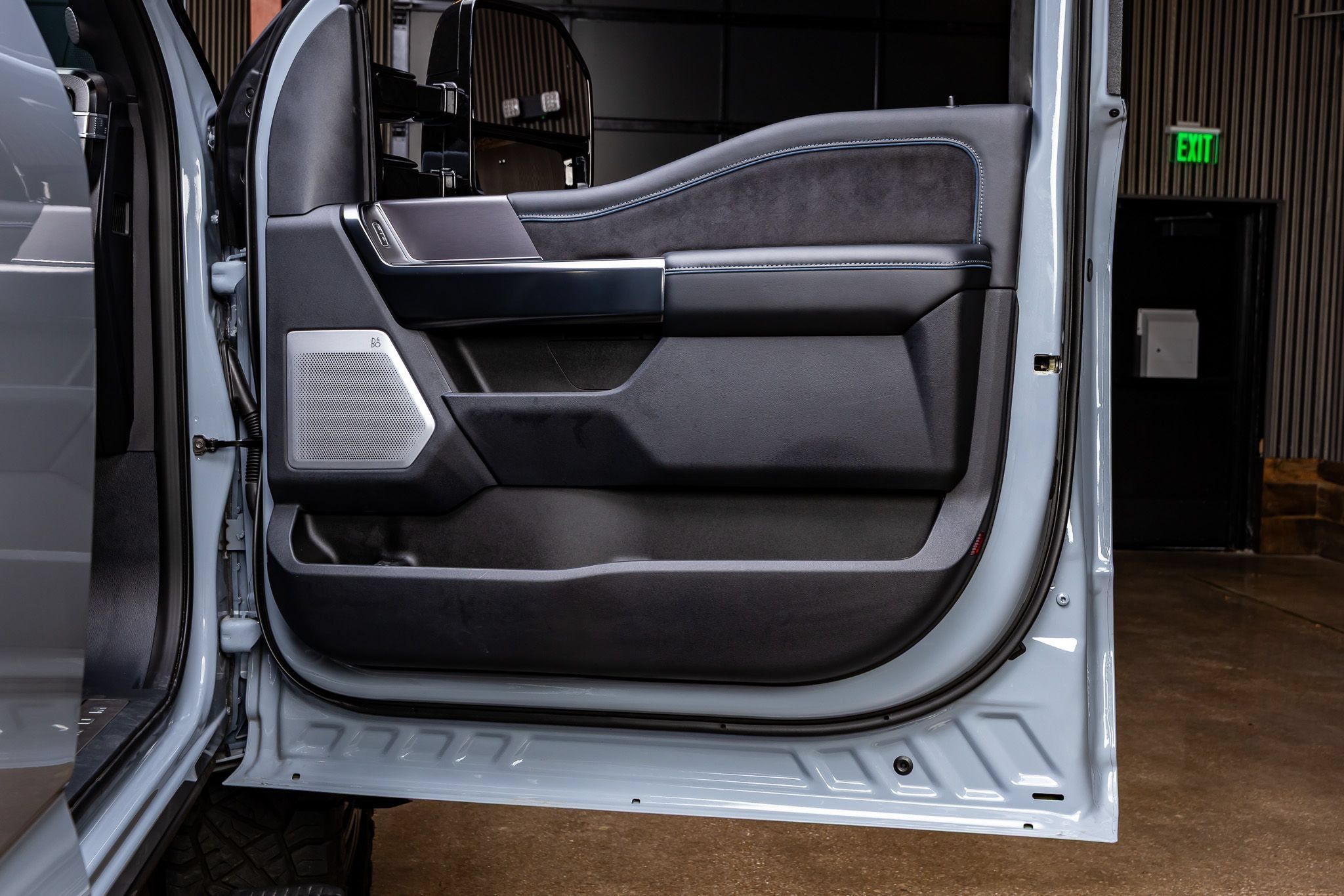 Used 2026 Ford F350 Platinum AWD/4WD image 42