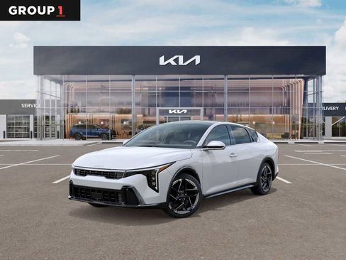 New 2025 Kia K4 GT-Line image 1