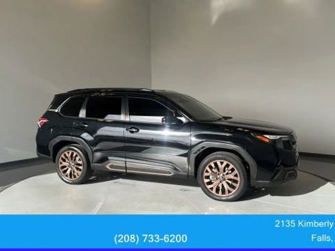 Used 2025 Subaru Forester Sport image 11