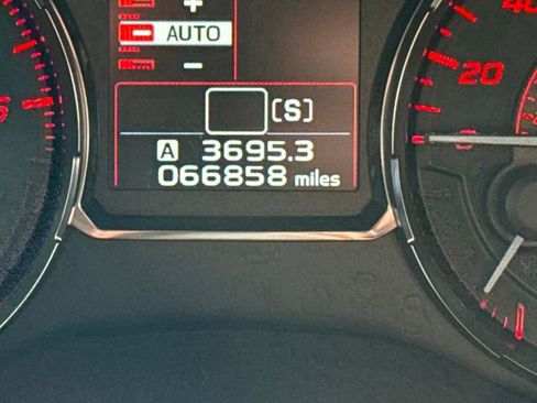 Used 2015 Subaru WRX STI Launch Edition image 26