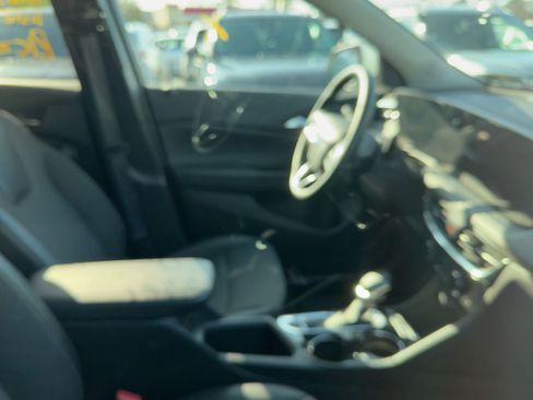 Used 2025 Buick Encore GX Preferred image 10