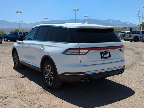 Used 2023 Lincoln Aviator AWD w/ Class IV Trailer Tow Package image 5