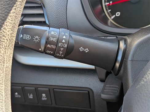 Used 2024 Mitsubishi Eclipse Cross LE image 25