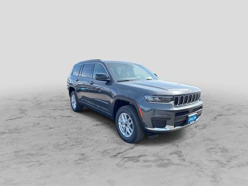 New 2026 Jeep Grand Cherokee L Laredo AWD/4WD image 2