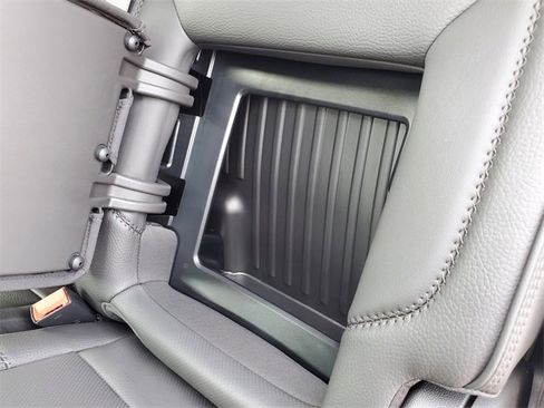 New 2025 GMC Sierra 2500 Denali w/ Denali Reserve Package image 11