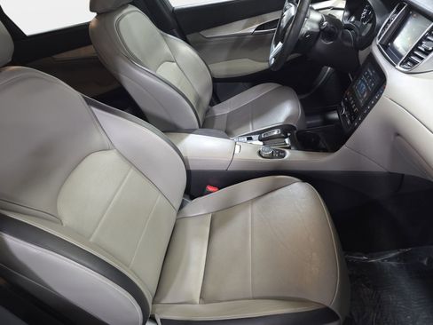 Certified 2023 INFINITI QX50 Sensory image 10