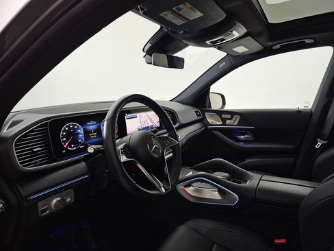 Certified 2025 Mercedes-Benz GLE 450e 4MATIC image 8