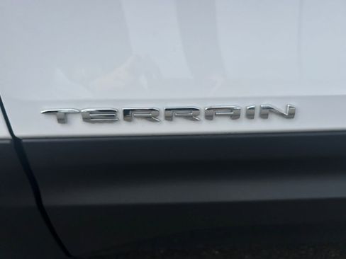 Used 2022 GMC Terrain SLE w/ Driver Convenience Package AWD/4WD image 36