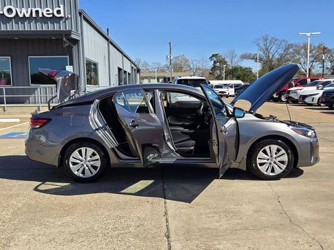 Certified 2025 Nissan Sentra S image 13