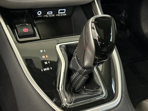 Used 2023 Subaru Outback Limited image 18