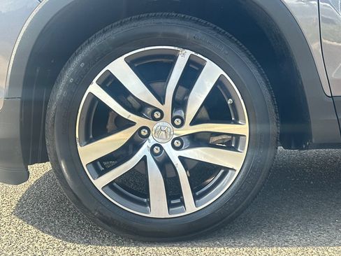 Used 2017 Honda Pilot Elite image 10