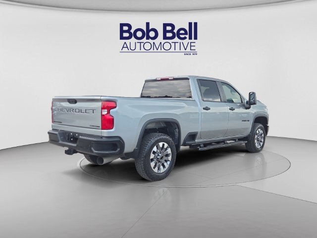 Used 2024 Chevrolet Silverado 2500 Custom w/ Custom Value Package AWD/4WD image 5